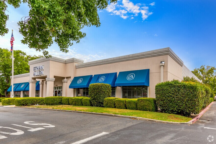 Primary Photo Of 2080 Diamond Blvd, Concord Freestanding For Lease