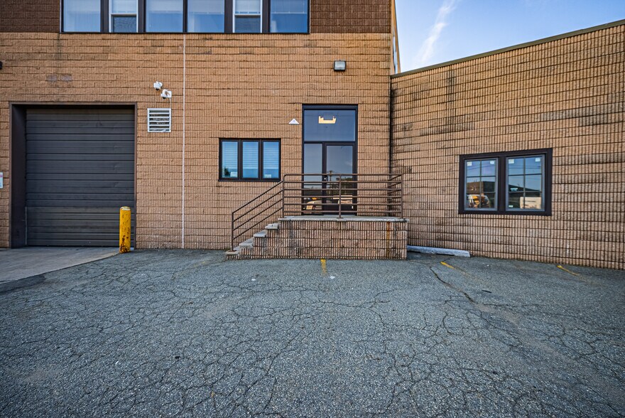 More Photos Of 50 Johnson Ave, Hackensack Light Manufacturing For Sale
