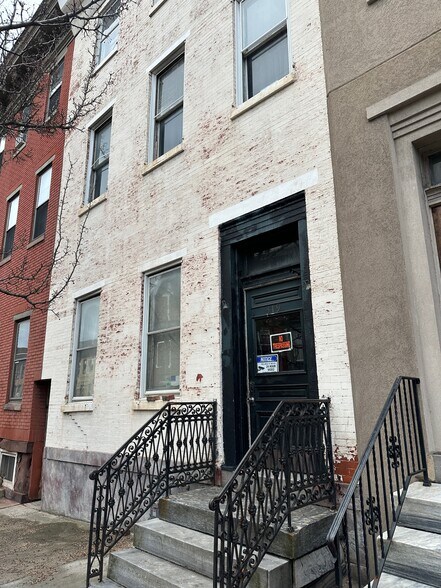 More Photos Of 319 W Market St, Pottsville Apartments For Sale