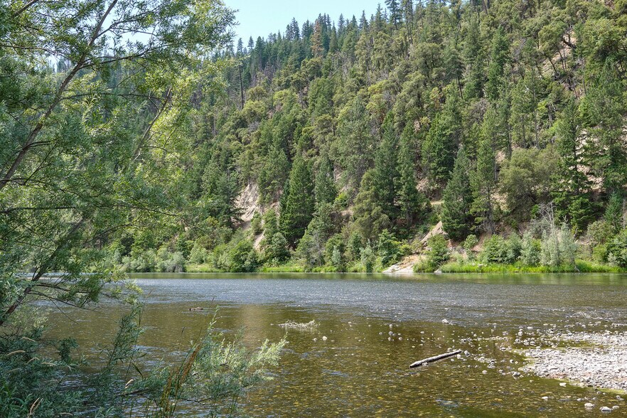 More Photos Of 44510 State 96 Hwy, Seiad Valley Land For Sale