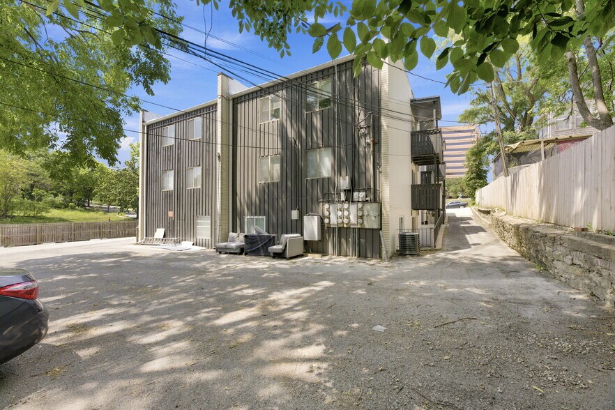 More Photos Of 4911 Walnut St, Kansas City Apartments For Sale