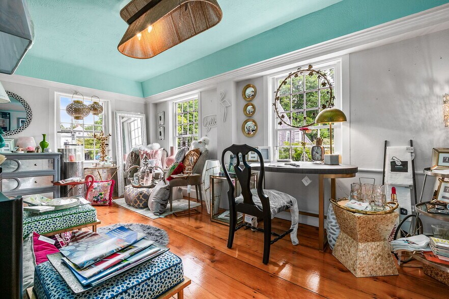 More Photos Of 44 North St, Hingham Storefront For Lease