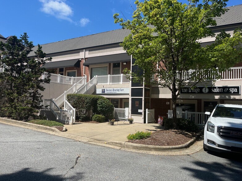 Primary Photo Of 2616 Lawndale Dr, Greensboro Freestanding For Sale