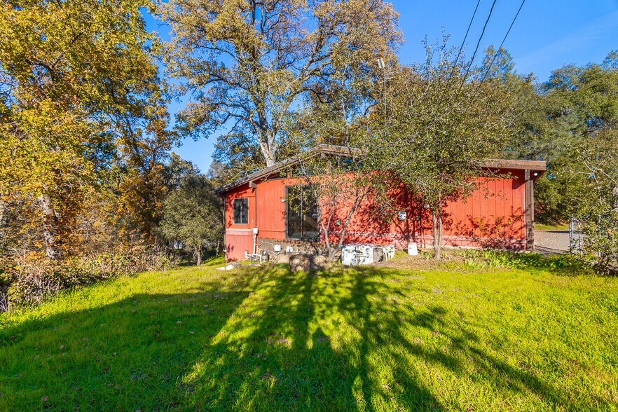 More Photos Of 6433 Mother Lode Dr, Placerville Office For Sale