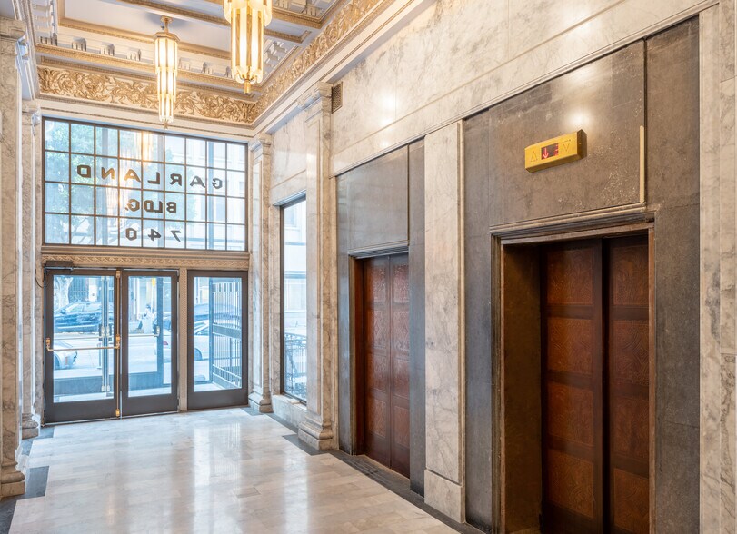 More Photos Of 740-748 S Broadway, Los Angeles Loft Creative Space For Lease