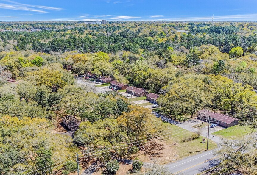 More Photos Of 8640 Jernigan Rd, Pensacola Apartments For Sale