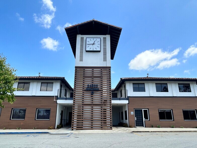 More Photos Of 24953 Paseo De Valencia, Laguna Hills Medical For Lease