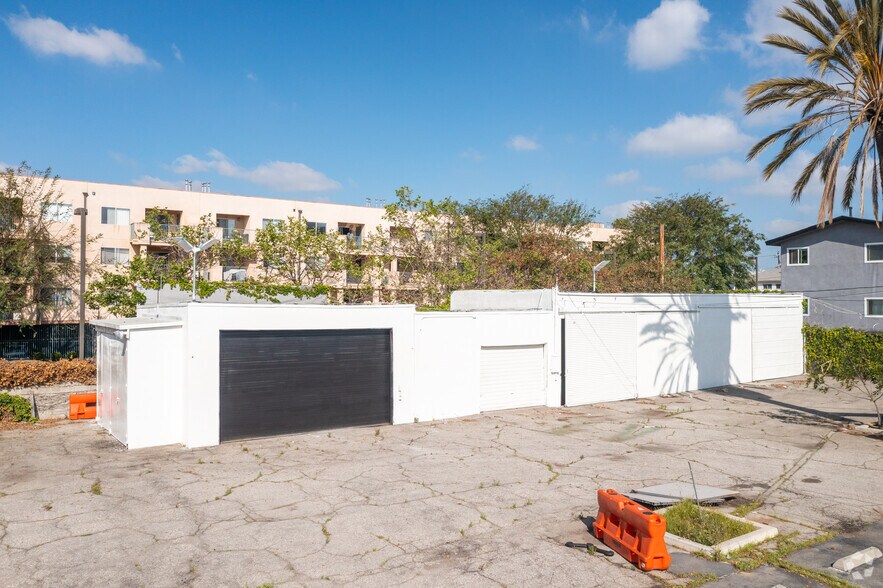 More Photos Of 923 S Prairie Ave, Inglewood Warehouse For Lease