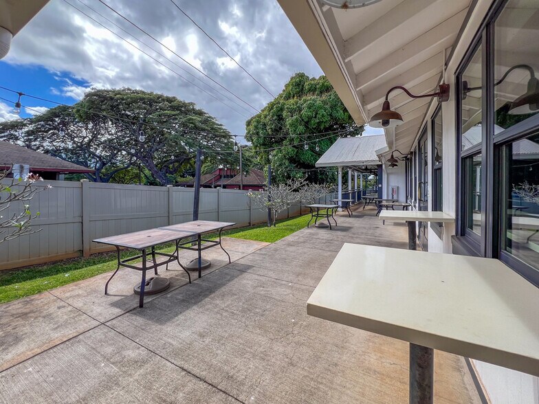 More Photos Of 66-111 Kamehameha Hwy, Haleiwa Restaurant For Lease