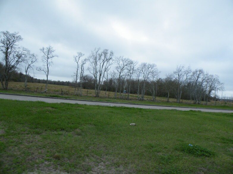 More Photos Of 25th Ave N at Hwy 3, Texas City Land For Sale