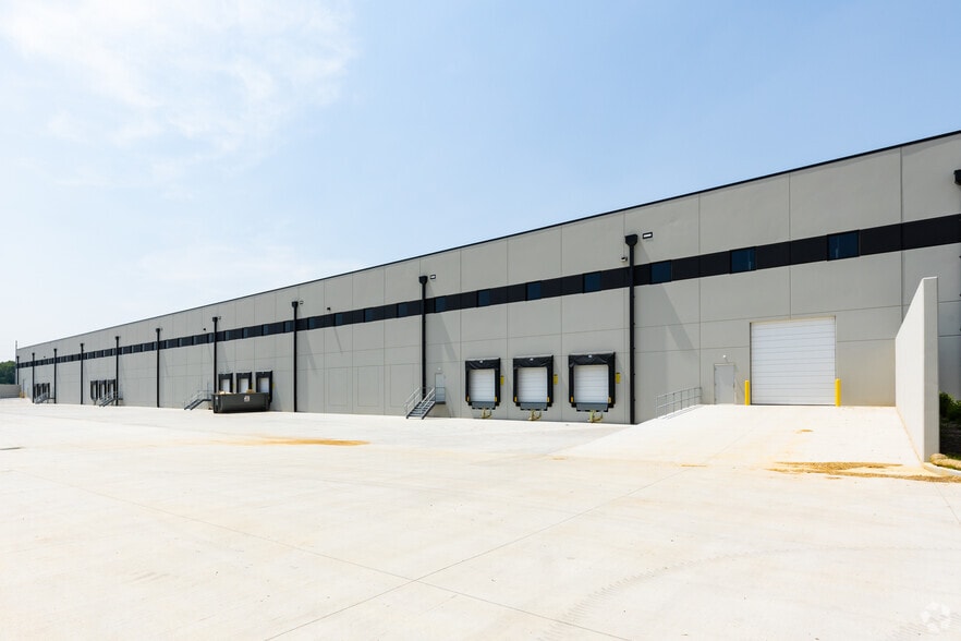 More Photos Of 1635 Technology Dr, Dardenne Prairie Unknown For Lease