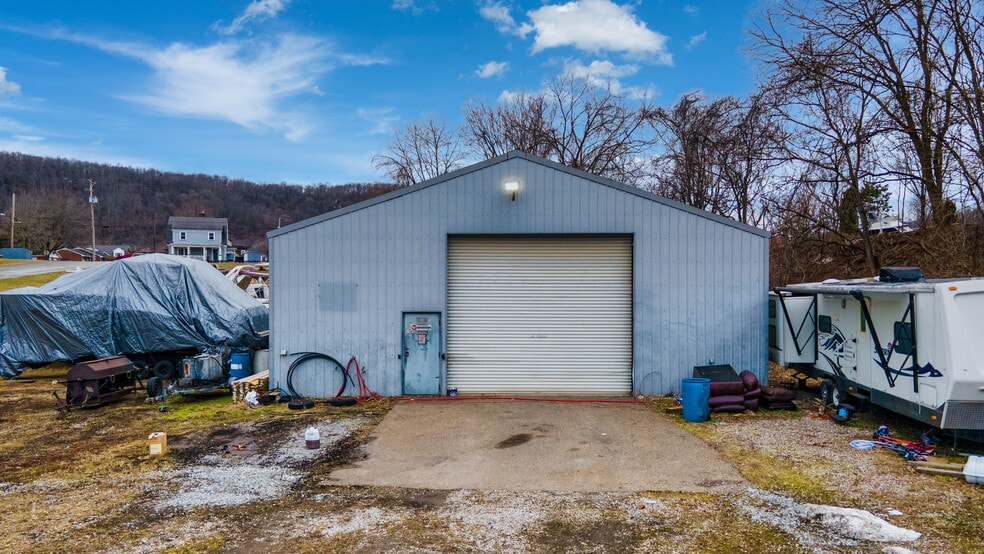 More Photos Of 1200 N River, Toronto Marina For Sale