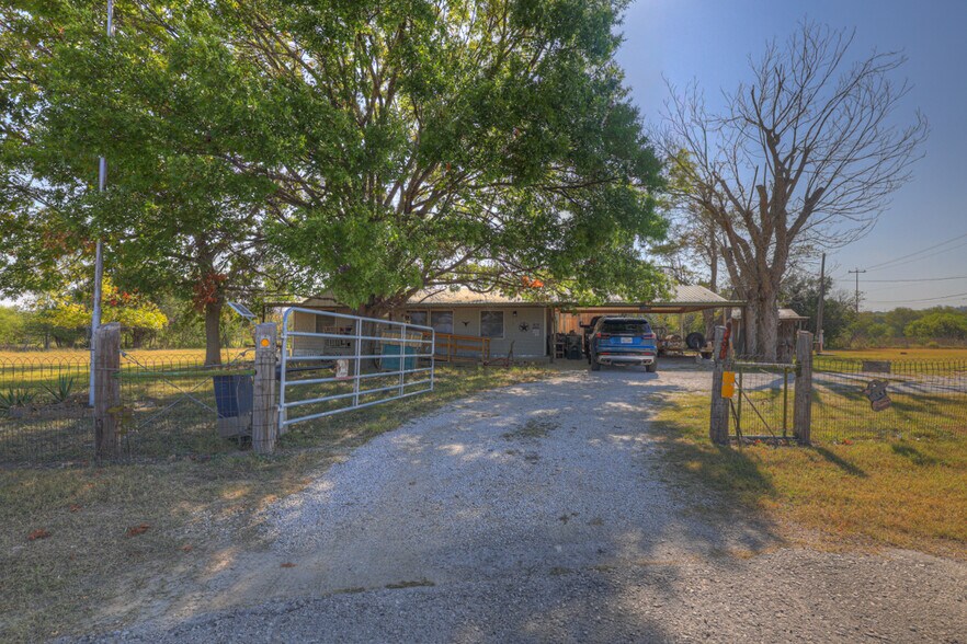 More Photos Of 8085 FM 482, New Braunfels Land For Sale