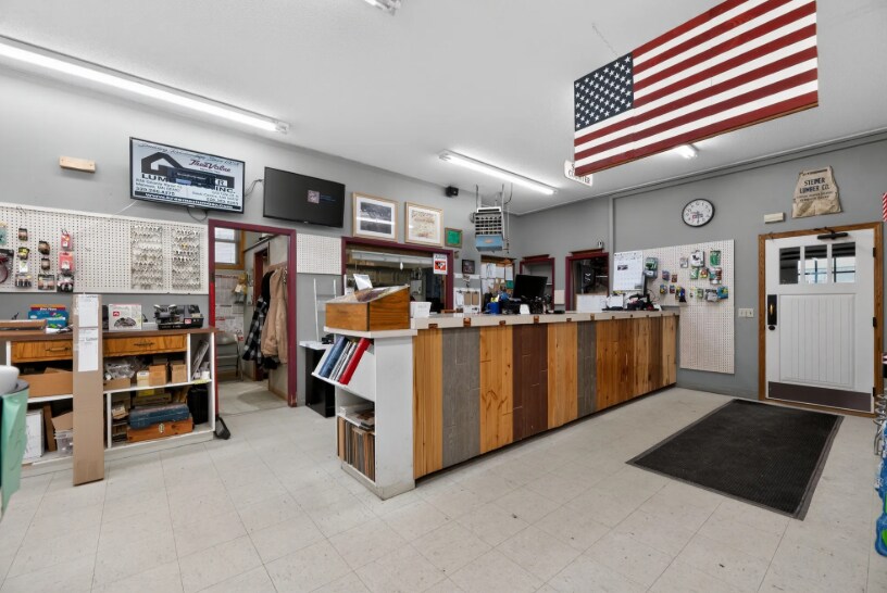 More Photos Of 1190 Main St S, Sauk Centre Storefront For Sale