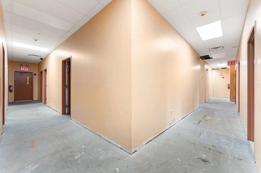 More Photos Of 1049 38th St, Brooklyn Schools For Lease