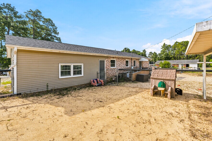 More Photos Of 101 Beeler Ave, Hamlet Daycare Center For Sale