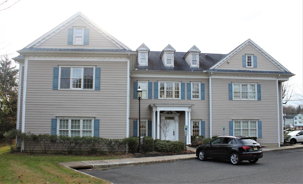 More Photos Of 51 Grove St, Chester Office For Lease