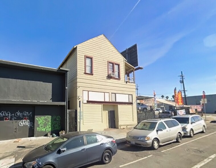 More Photos Of 1538-1550 E 12th St, Oakland Auto Repair For Sale
