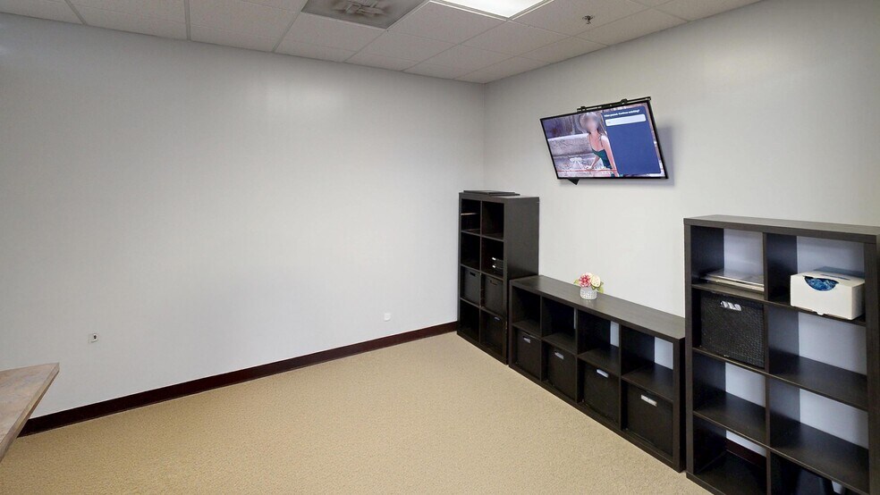 More Photos Of 8809 Commodity Cir, Orlando Medical For Lease