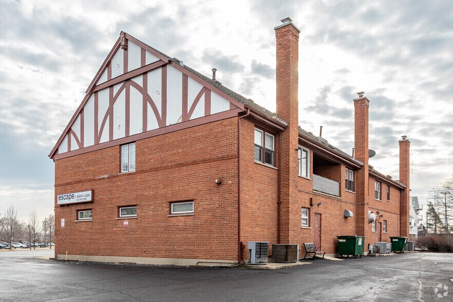 More Photos Of 314-322 Happ Rd, Northfield Storefront For Lease