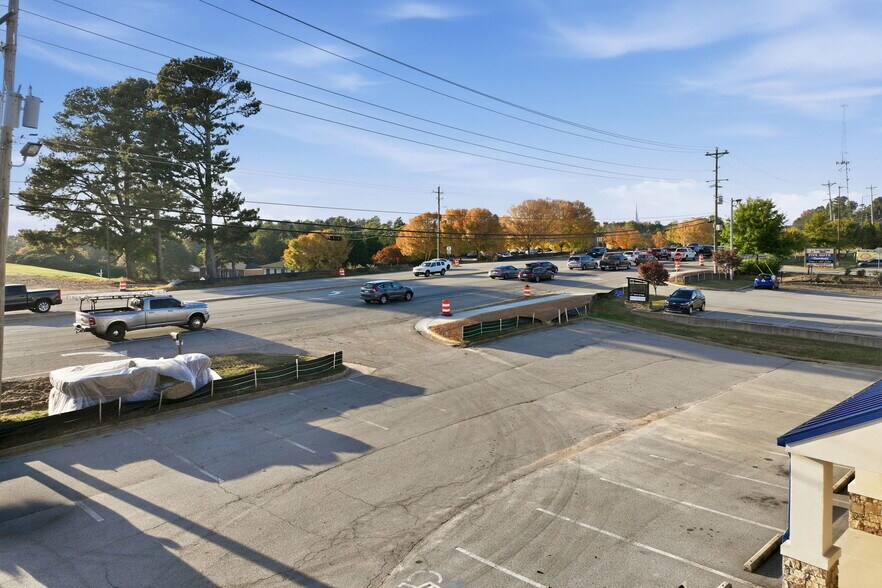 More Photos Of 1080 Dawsonville Hwy, Gainesville Freestanding For Lease