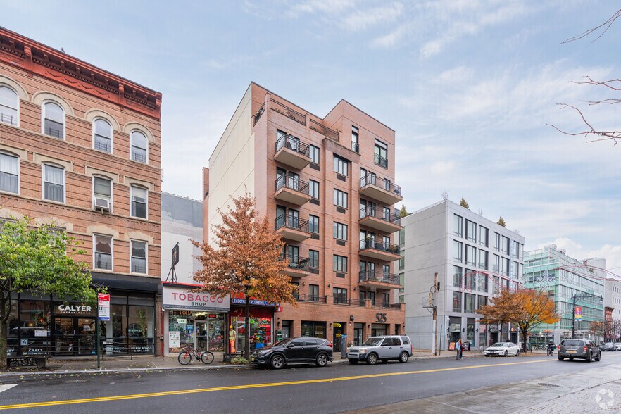 More Photos Of 525 Myrtle Ave, Brooklyn Apartments For Sale