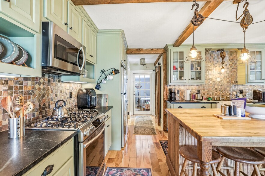 More Photos Of 1 Old Manchester Rd, Raymond Multifamily For Sale