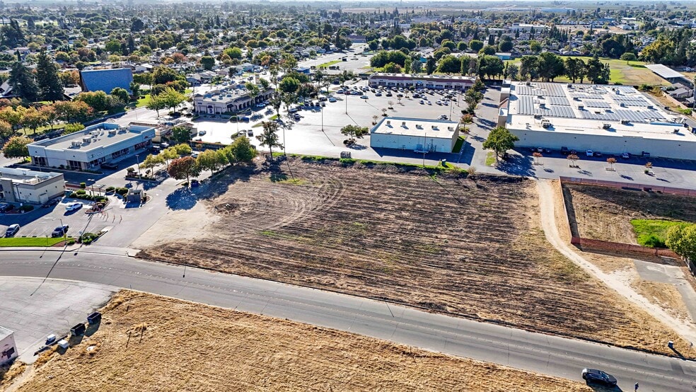 More Photos Of 0 Redwood Avenue, Atwater Land For Sale