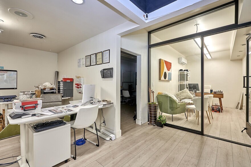 More Photos Of 2220 W Lincoln Ave, Anaheim Freestanding For Sale