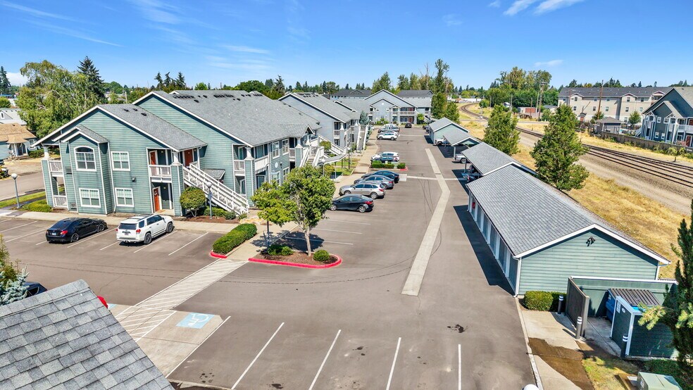 More Photos Of 2211 McKinney Ln, Lebanon Apartments For Sale