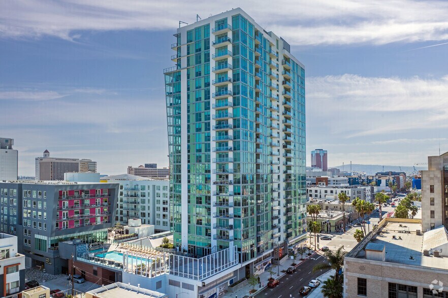 More Photos Of 330 E 3rd St, Long Beach Apartments For Lease