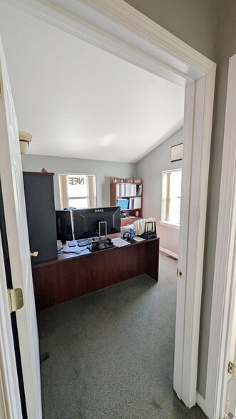More Photos Of 108 N Division St, Pinehurst Medical For Sale