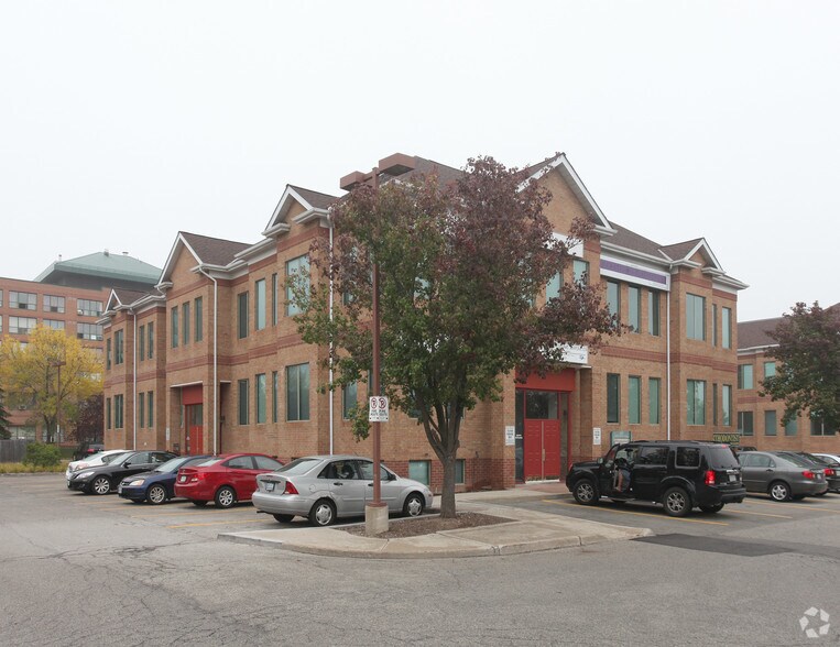 Primary Photo Of 247 N Service Rd W, Oakville Office For Lease