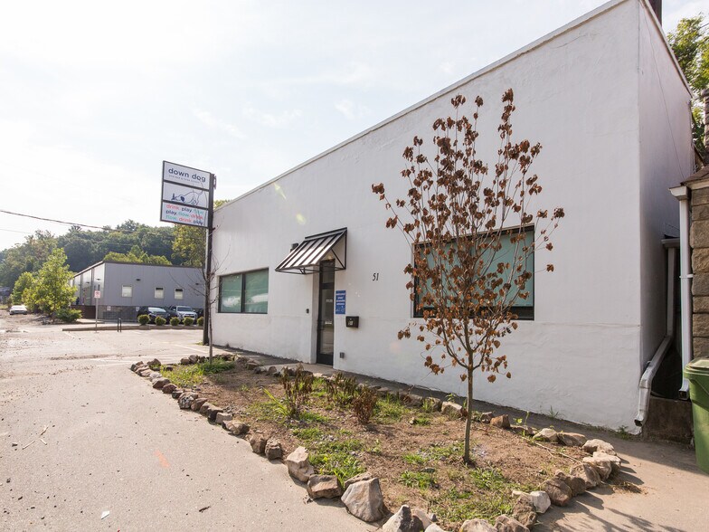 More Photos Of 51 Sweeten Creek Rd, Asheville Freestanding For Lease