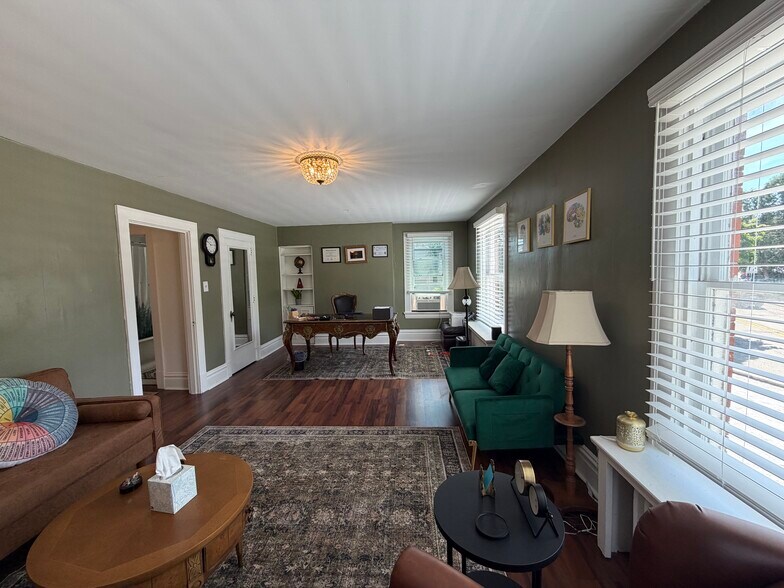 More Photos Of 119 Arch Ave, Greensburg Office For Sale