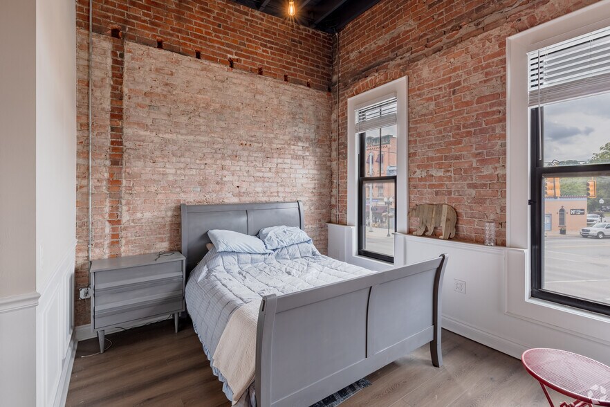More Photos Of 6 N Washington St, Oxford Multifamily For Sale