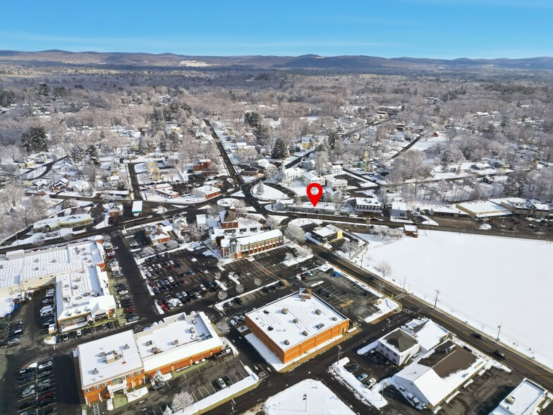 More Photos Of 37 Prospect St, East Longmeadow Storefront Retail Office For Lease