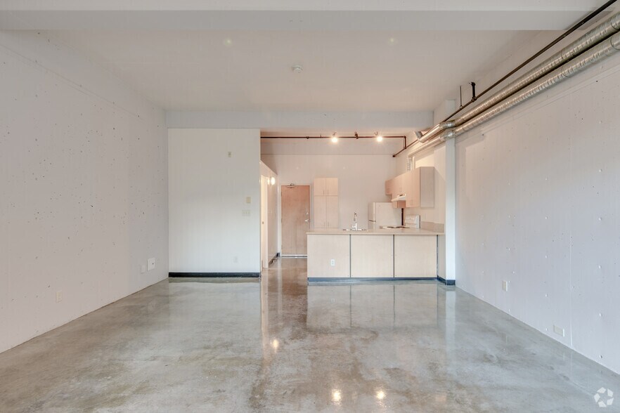 More Photos Of 536 Herald St, Victoria Apartments For Lease