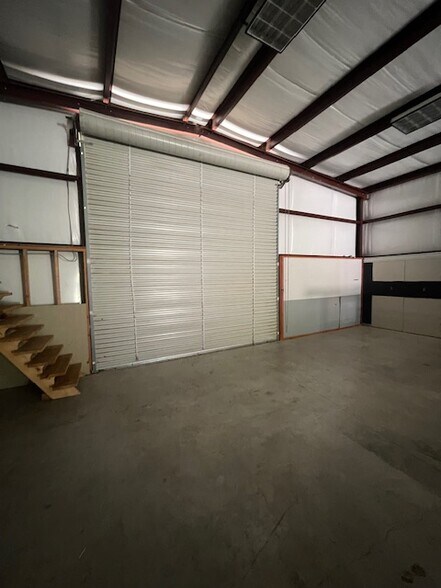 More Photos Of 63155 N State Hwy 289, Pottsboro Research And Development For Lease