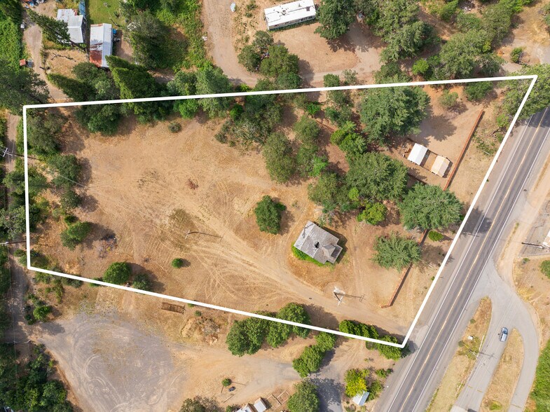 More Photos Of 33105 Redwood Hwy, Cave Junction Land For Sale