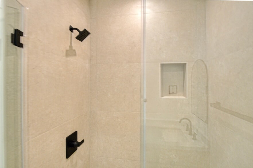 More Photos Of 10826 Hesby St, North Hollywood Apartments For Sale