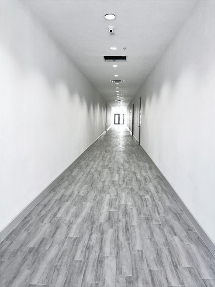 More Photos Of 4601 Old Shepard Place, Plano Medical For Sale