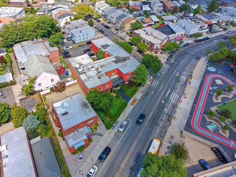 More Photos Of 72-41 Grand Ave, Flushing Medical For Lease