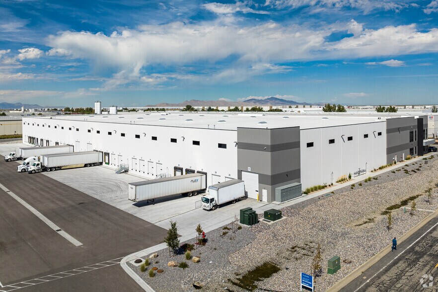 More Photos Of 485 N Jimmy Doolittle Rd, Salt Lake City Warehouse For Lease