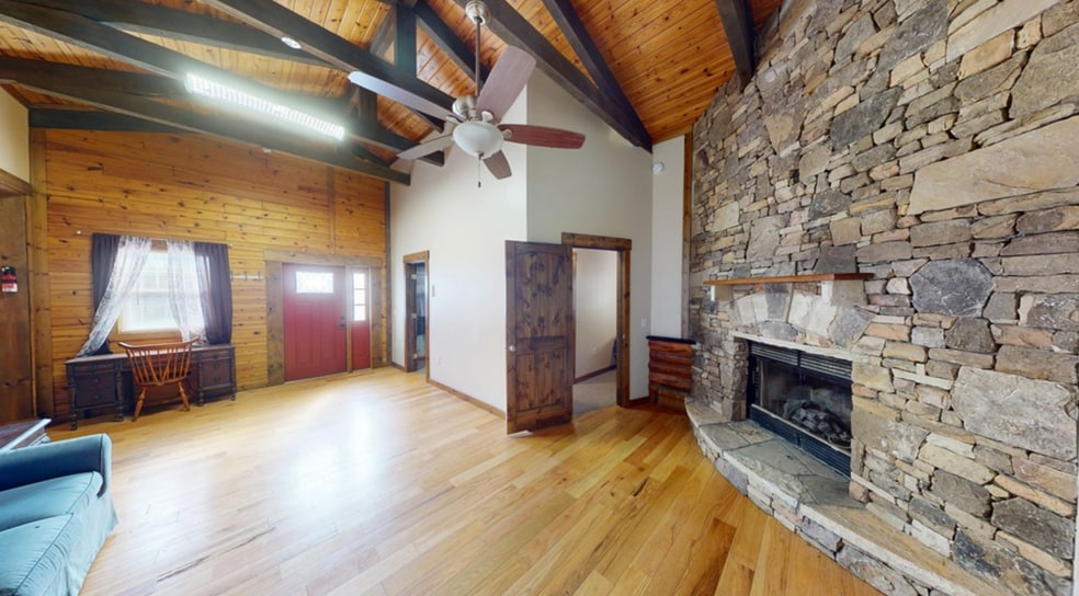 More Photos Of 6785 Airport Rd, Andrews Light Distribution For Sale