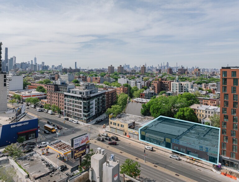 More Photos Of 1029 Atlantic Ave, Brooklyn Auto Repair For Sale