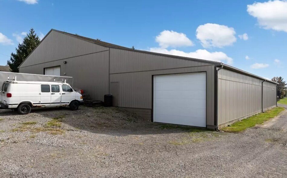 More Photos Of 212 Idaho St, Farrell Manufacturing For Sale