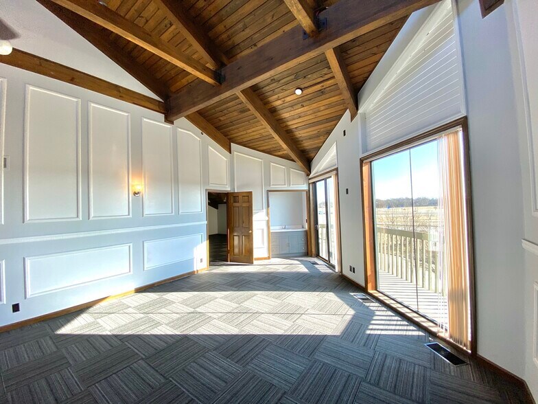 Primary Photo Of 5130 Hickory Point Frontage Rd, Decatur Loft Creative Space For Lease