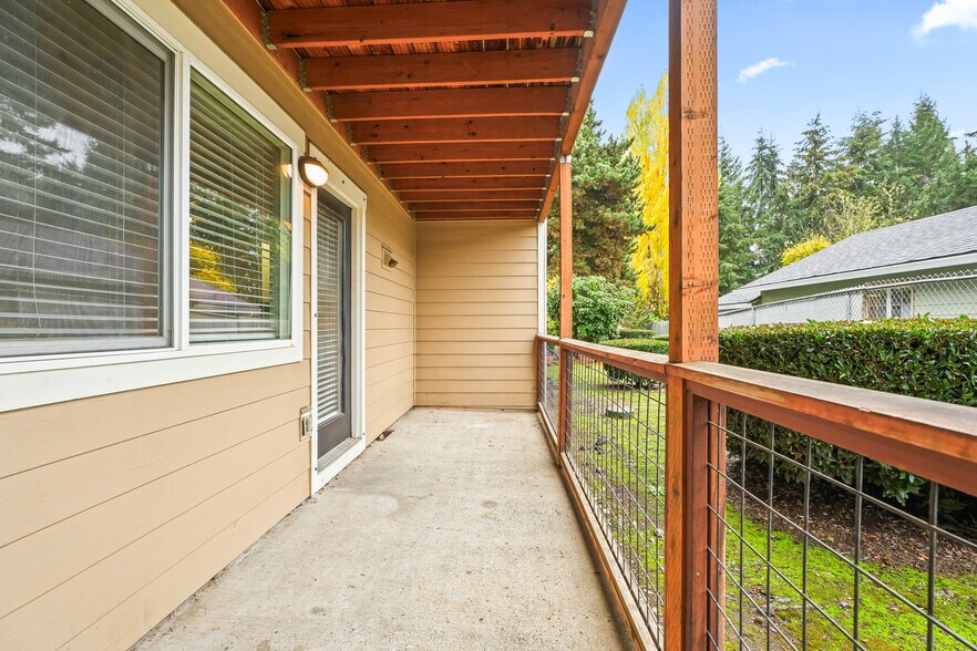 More Photos Of 8011 NE Fourth Plain Blvd, Vancouver Apartments For Sale