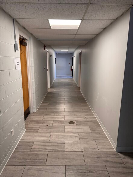 More Photos Of 99 Danville Corner Rd, Auburn Office For Lease